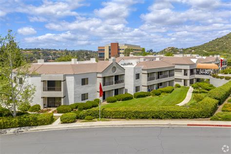 Beautiful large upper 1 bedroom, 1 bathroom unit. . Apartments for rent in poway